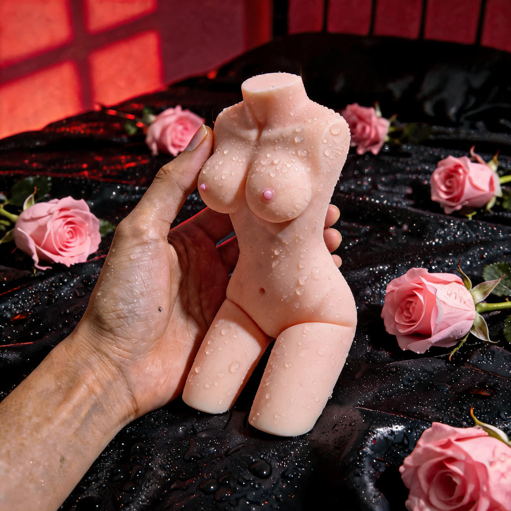 'Torvella' Mini Fantasy Torso Doll ( Pocket Size )